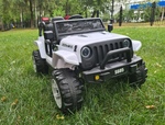 Jeep S605
