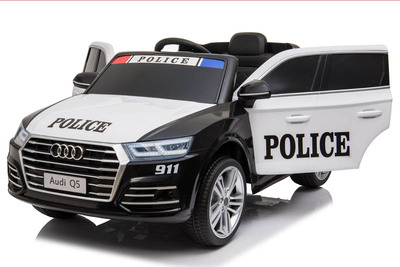 Audi Q5 Police. Детский внедорожник на резиновых колесах.